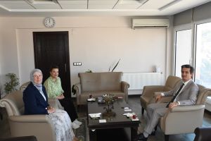 Kaymakamımız Sayın Mehmet MARAŞLI’yı Aile Sosyal Politikalar Eski Bakanımız Sema RAMAZANOĞLU makamında ziyaret etti.